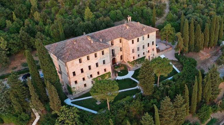 Palazzo Grande, Umbria